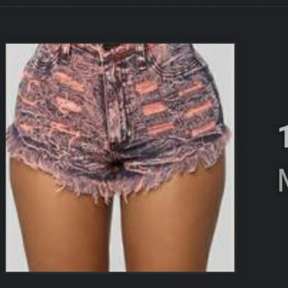 Didn't fit. Never worn.